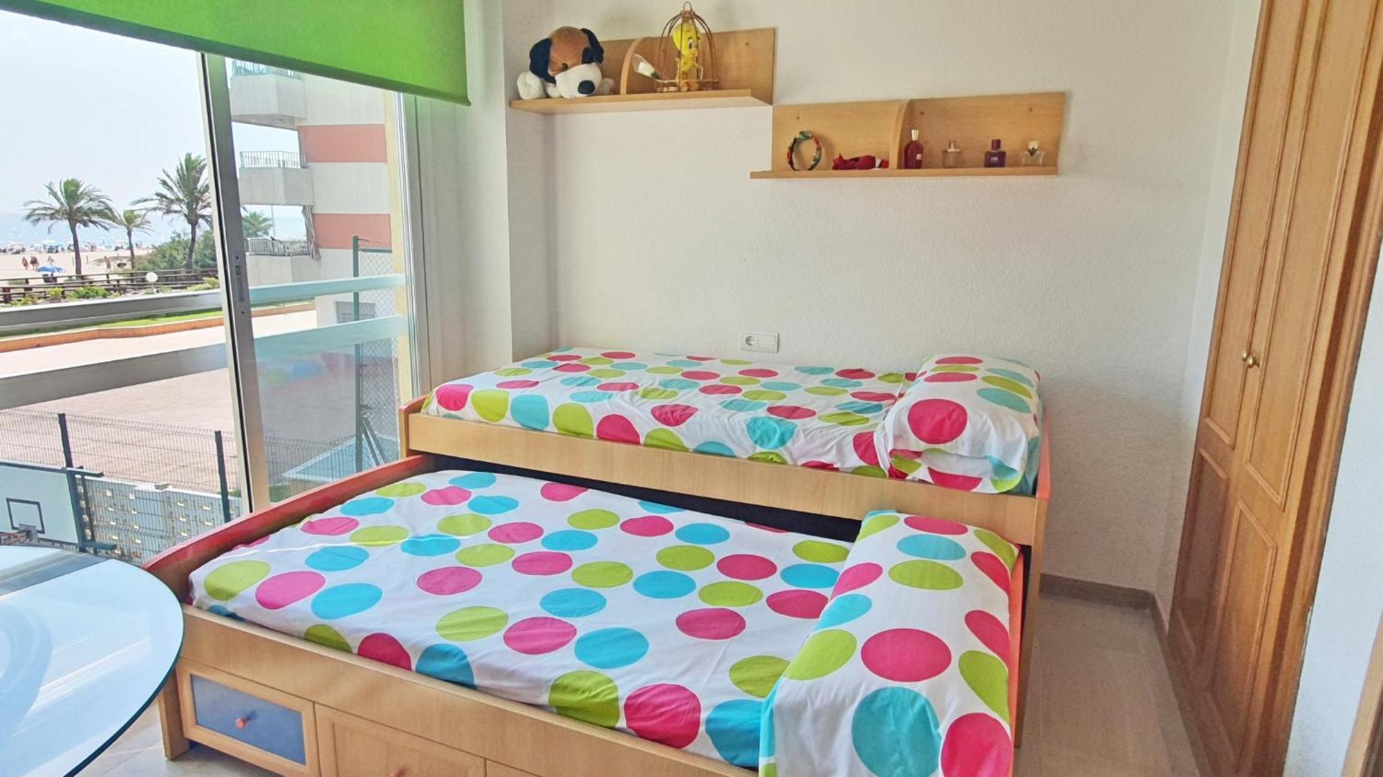 AIGUA BLAVA Primera línea - Alquiler solo familias Playa de Gandia Exterior foto