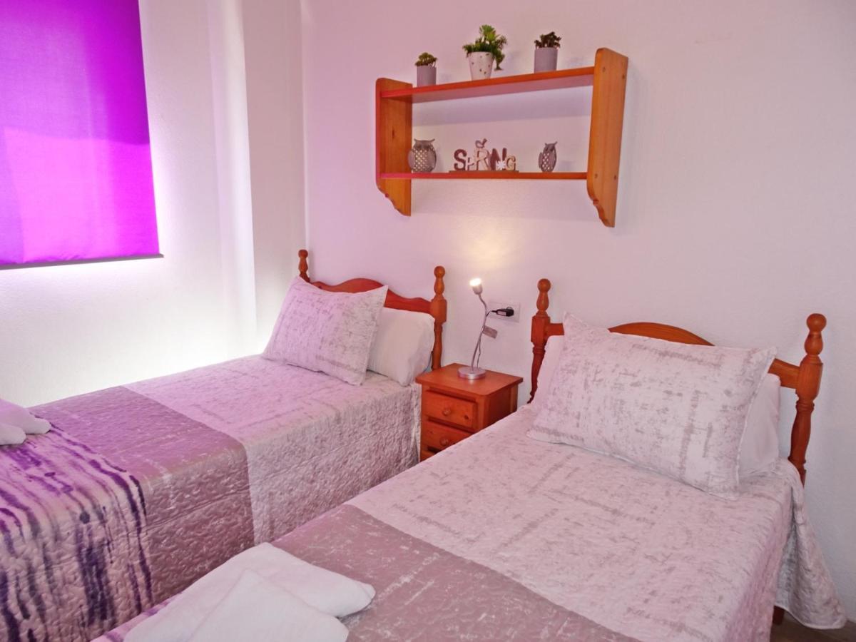 AIGUA BLAVA Primera línea - Alquiler solo familias Playa de Gandia Exterior foto